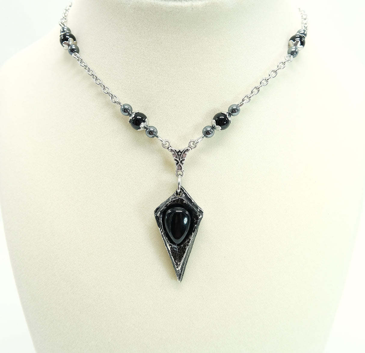 Black Onyx Pendulum Pendant Necklace