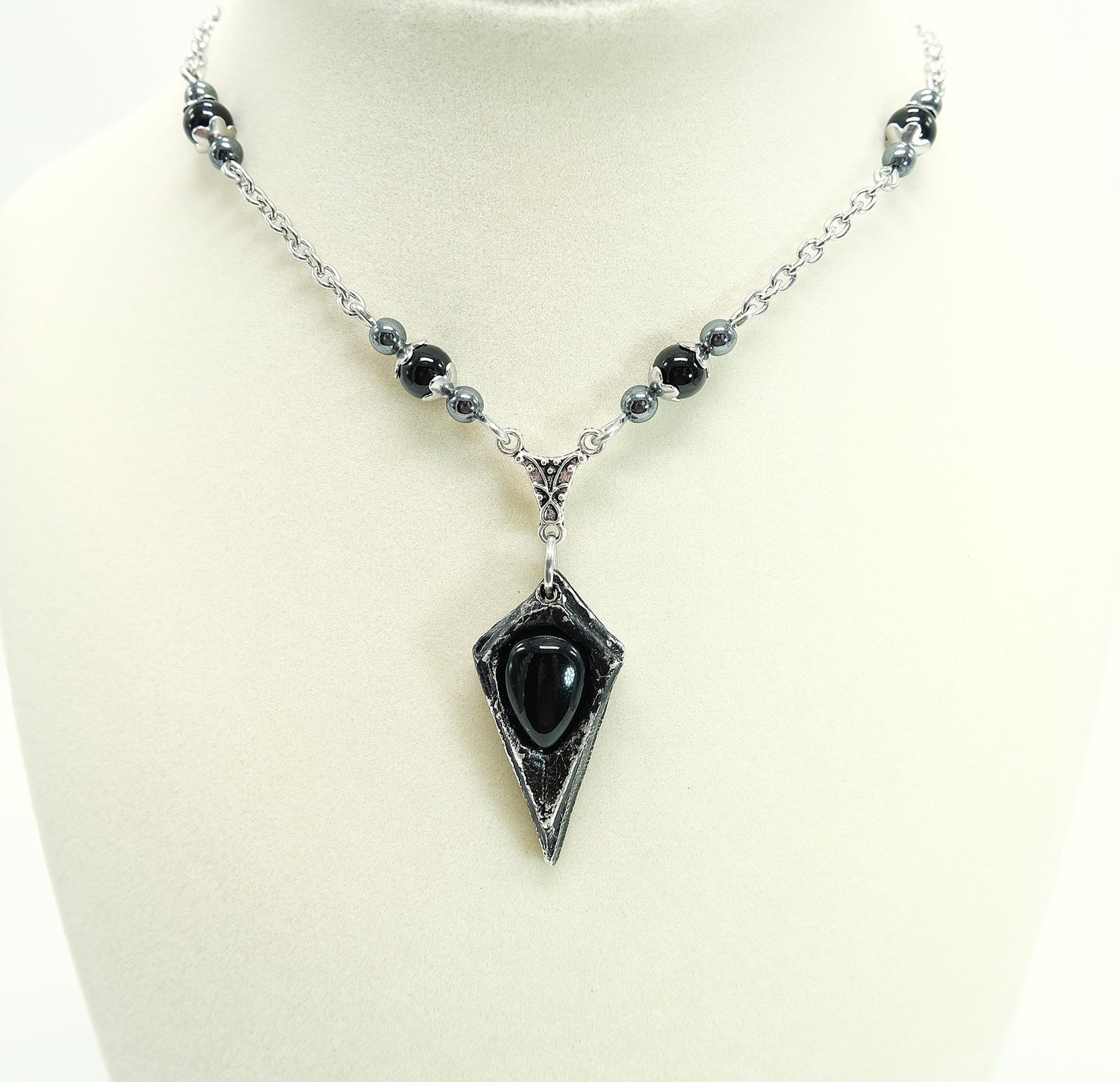 Black Onyx Pendulum Pendant Necklace
