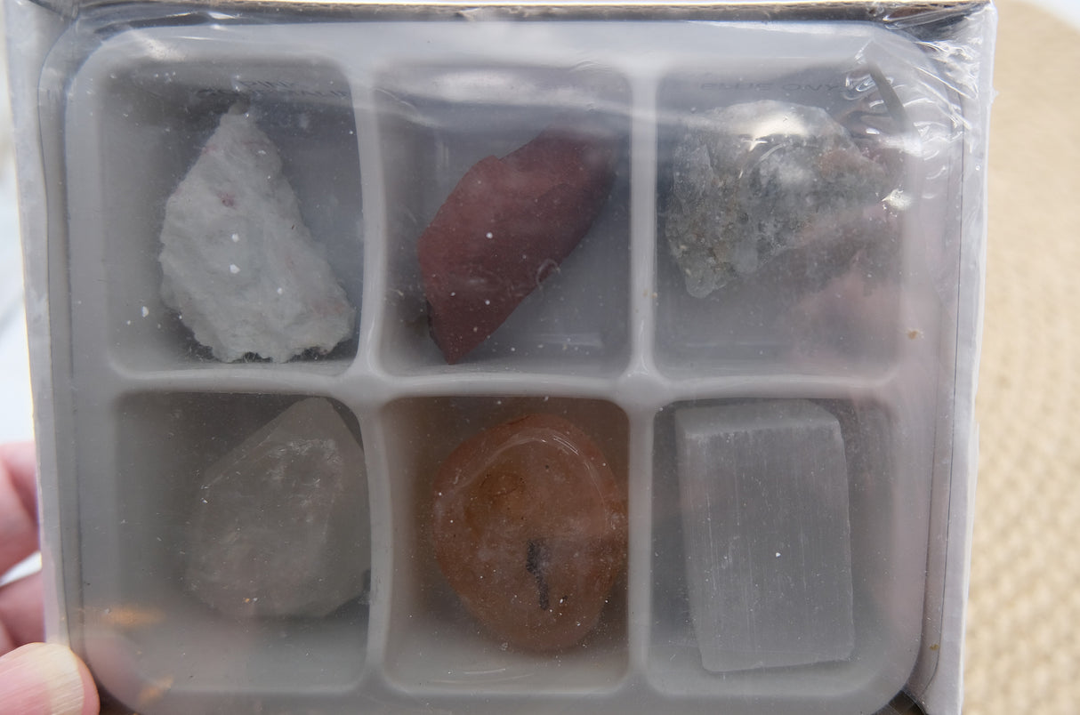 Zodiac Crystal Gift Set | Box of 6 Gemstones That Correspond With Your Zodiac Sign