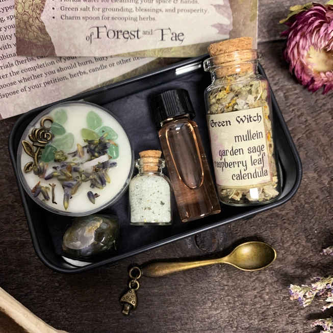 Green Witch Travel Altar | Witch Kit For Rituals & Spells