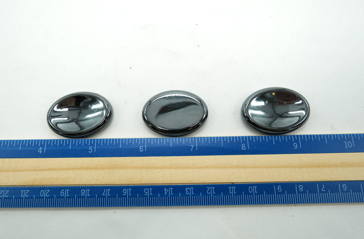 Hematite Worry Stone – Grounding, Focus & Energetic Protection