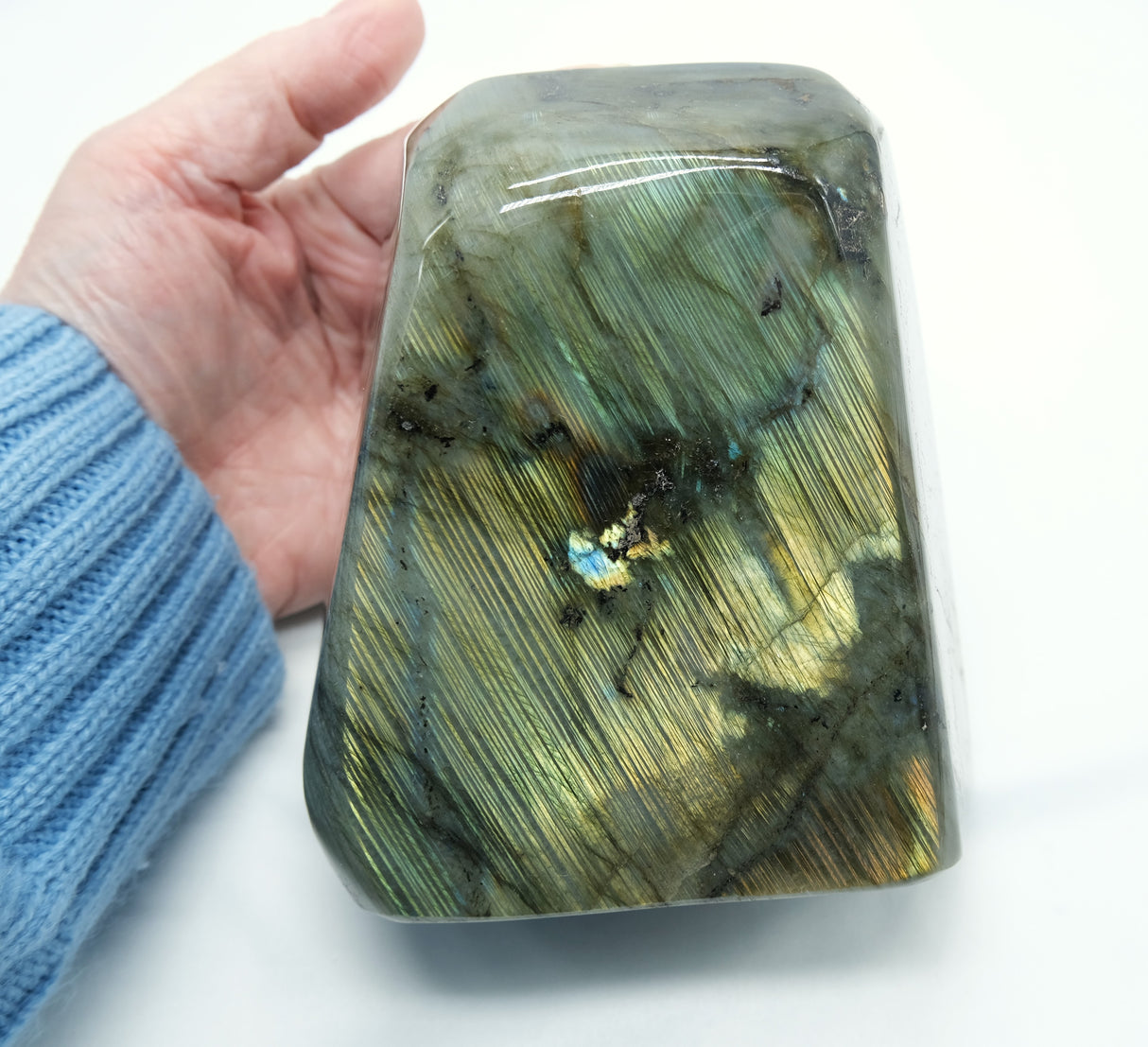 Large Polished Labradorite | 1478 g | Standing Flat Base | Reiki Charged