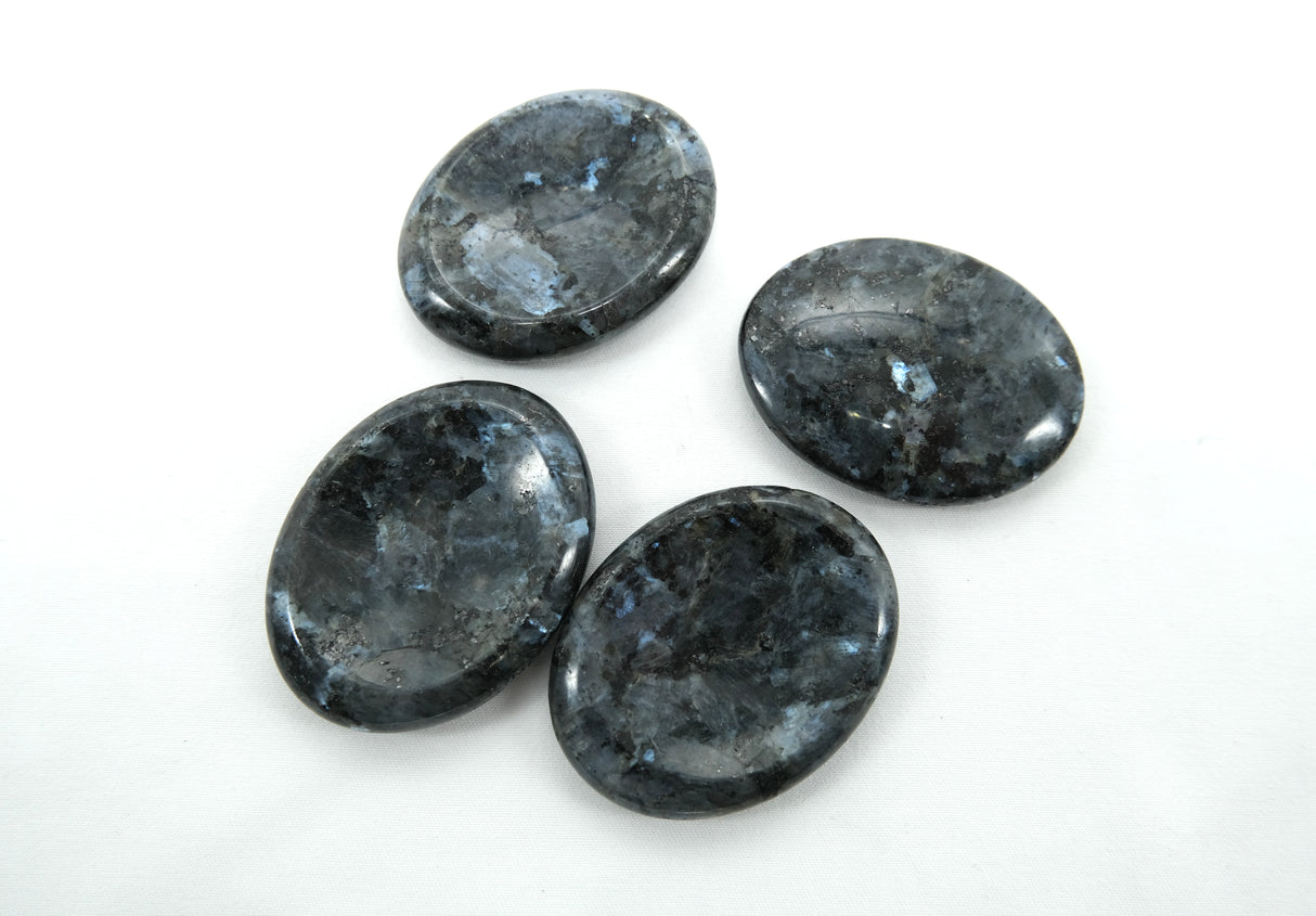Various 45 mm Worry Stones
