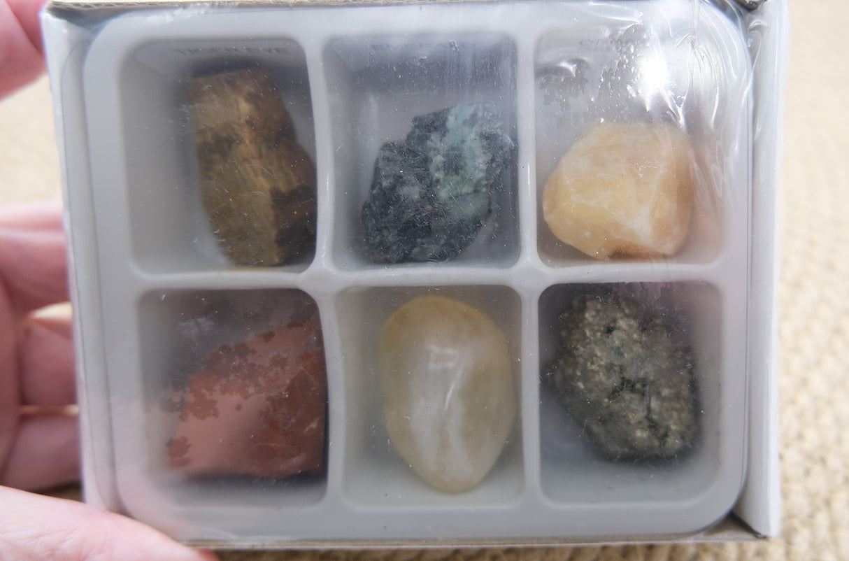 Zodiac Crystal Gift Set | Box of 6 Gemstones That Correspond With Your Zodiac Sign