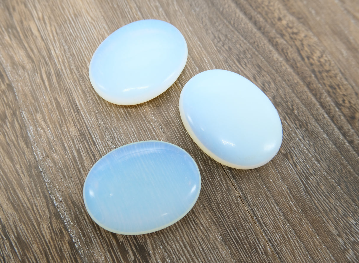 Various 45 mm Palm Stones