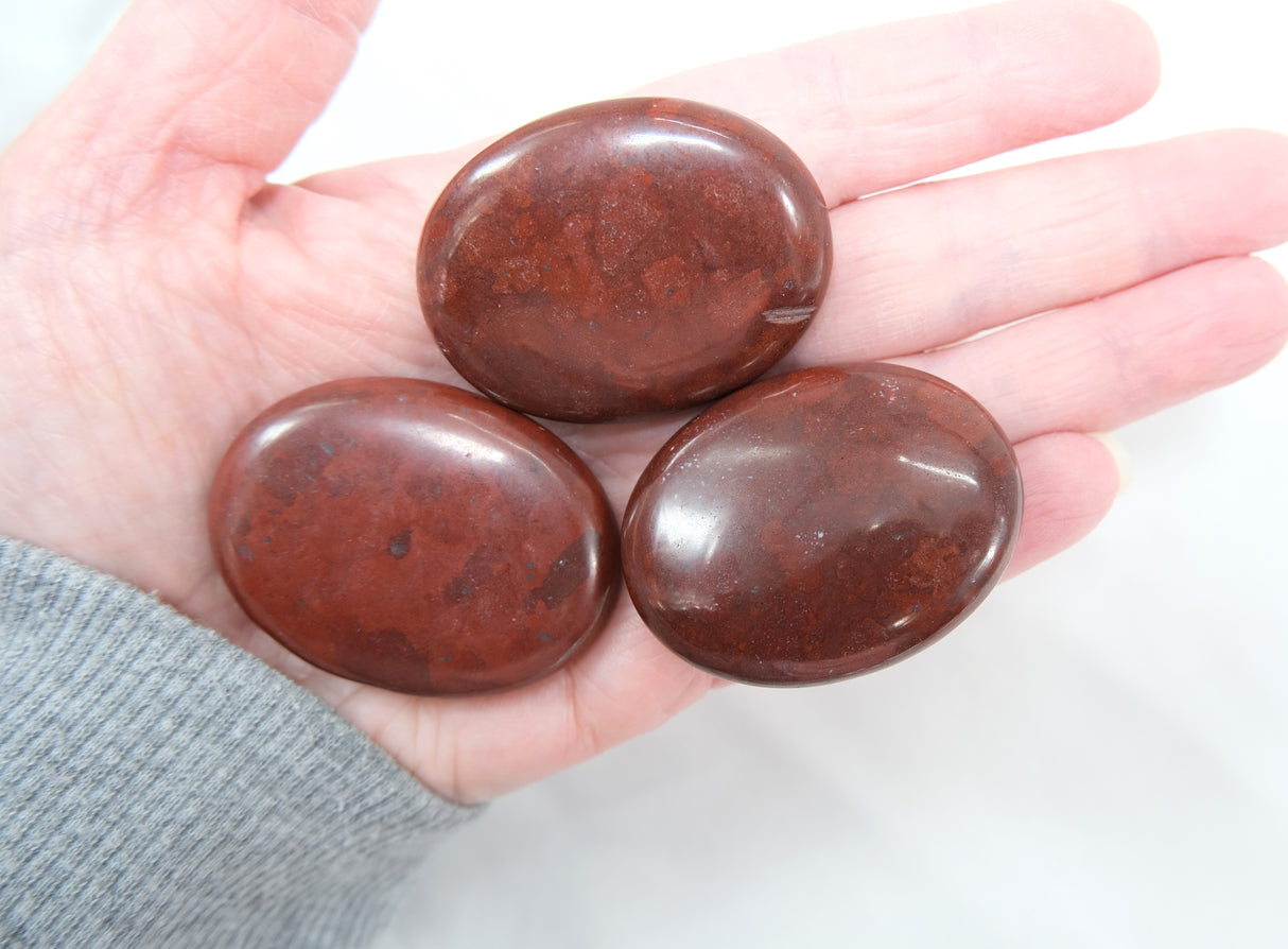 Various 45 mm Palm Stones