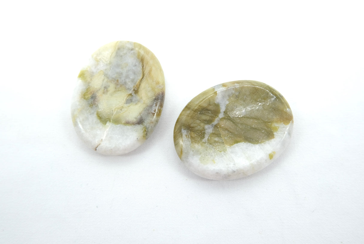 Various 45 mm Worry Stones
