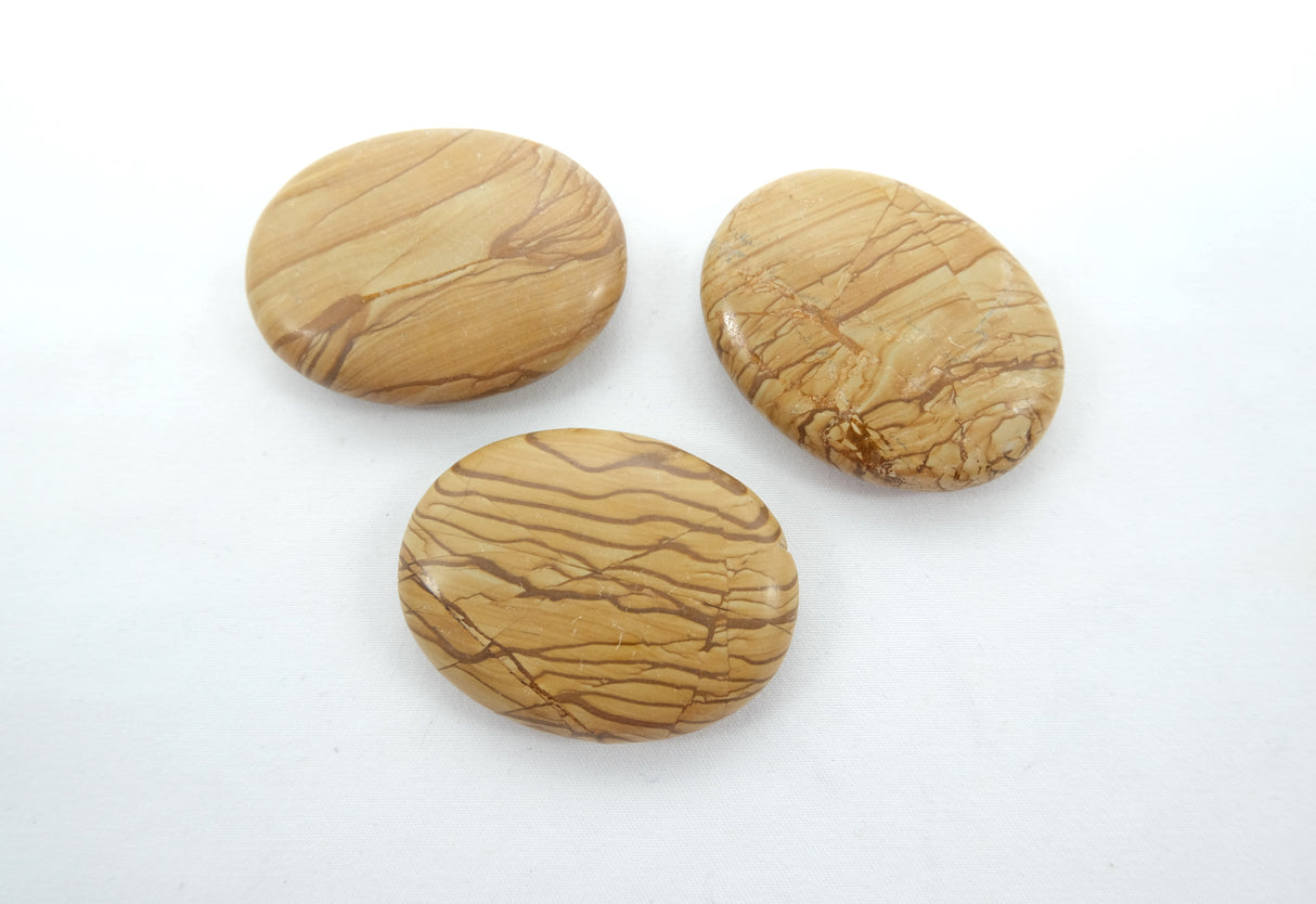 Various 45 mm Palm Stones