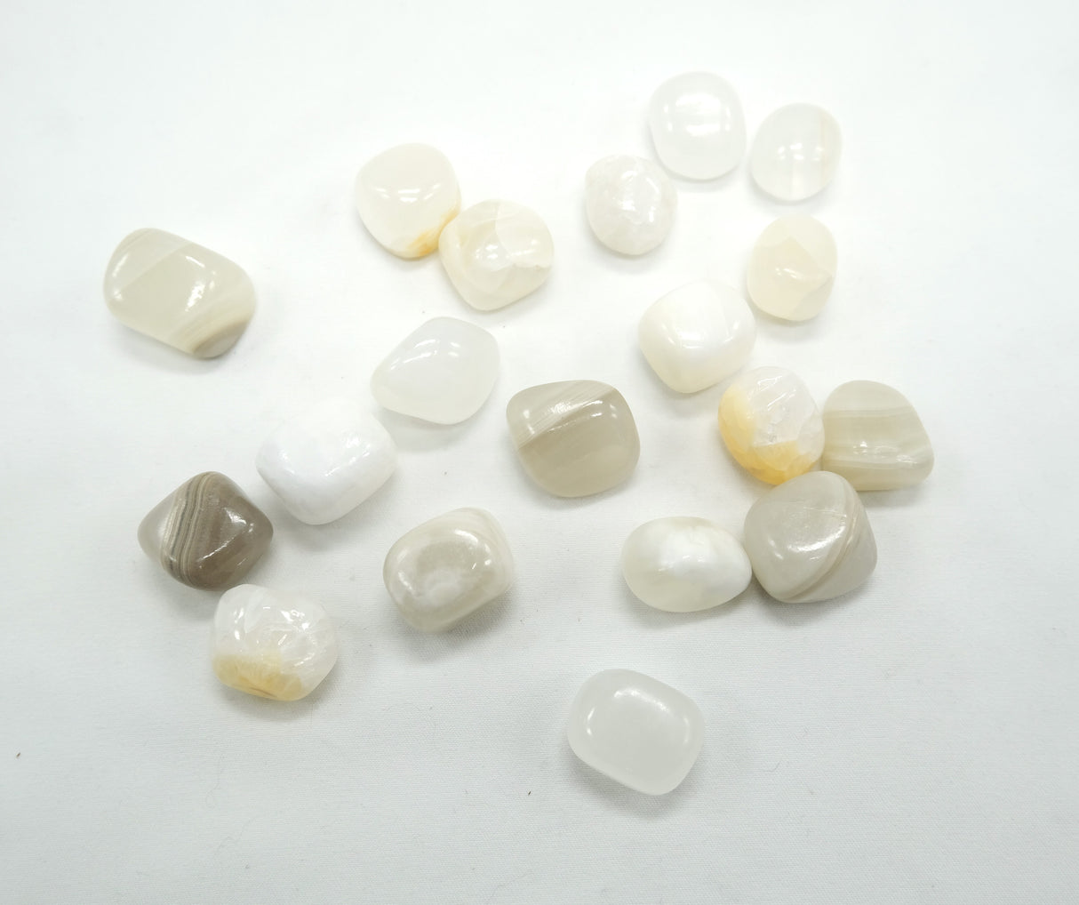 Aragonite Grey Tumbled Stones