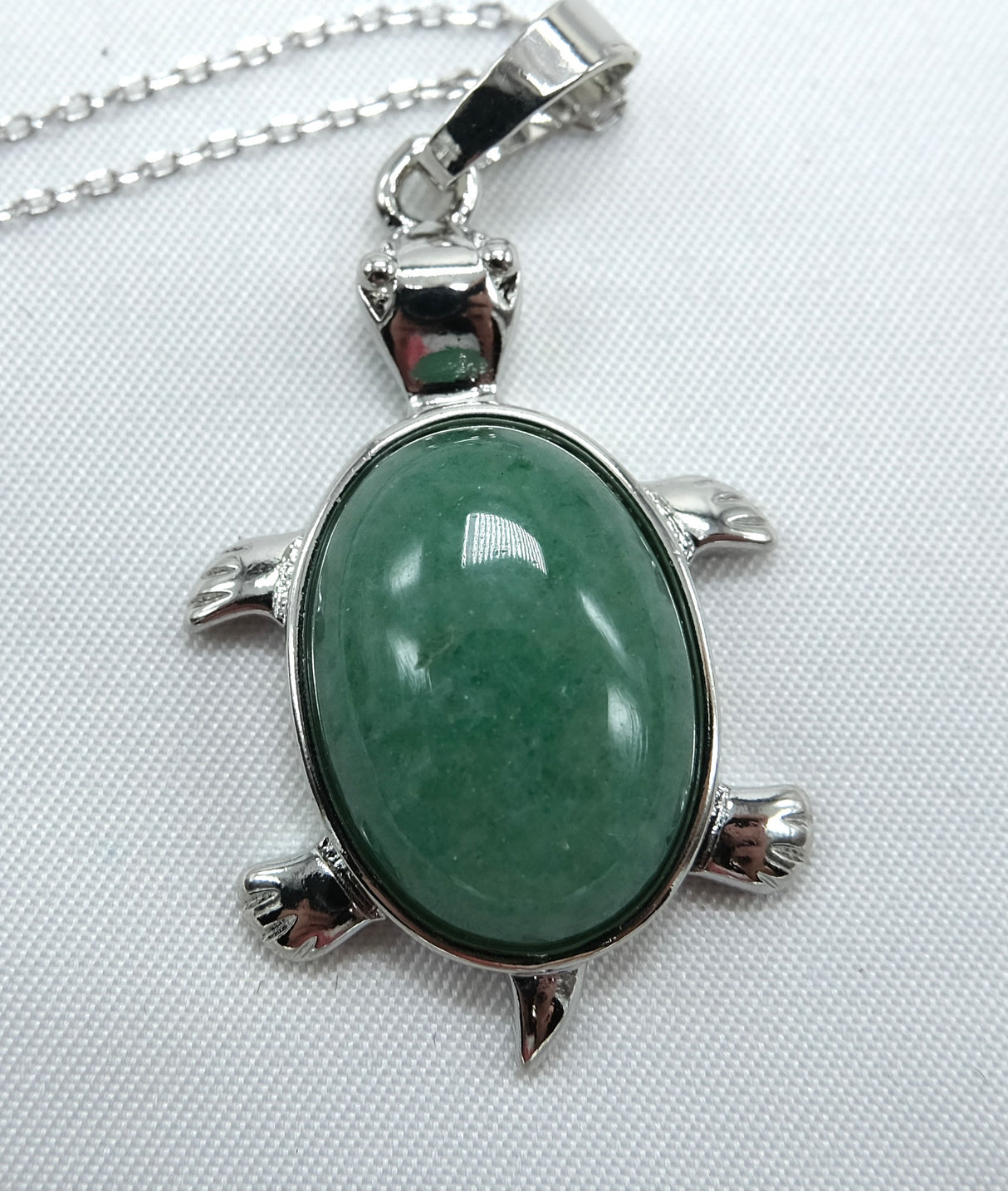 Green Aventurine Turtle Pendant 16 Inch Rhodium Plated Necklace