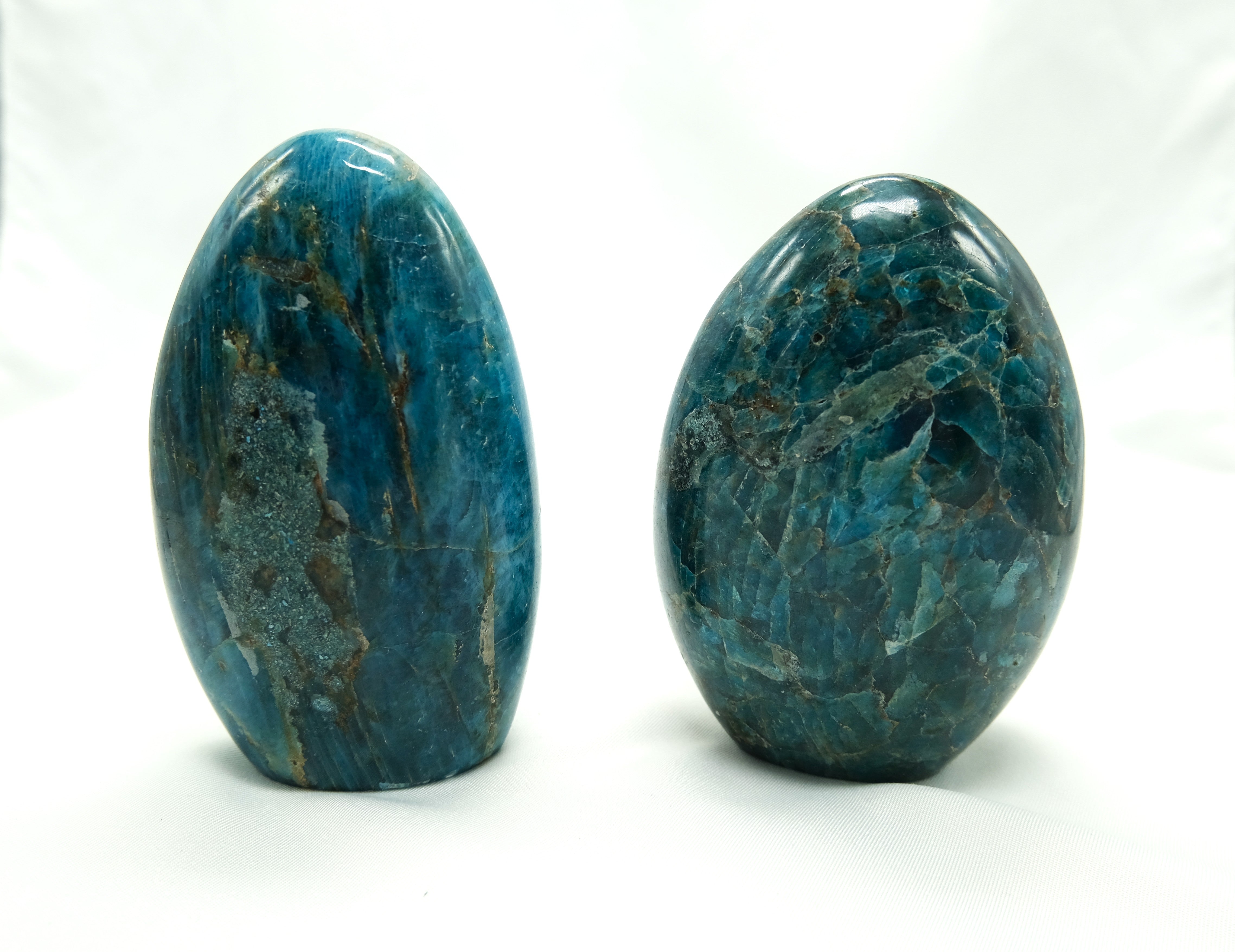 Blue Apatite Polished Freeform – Flat Base – Stone of Clarity, Motivation & Manifestation