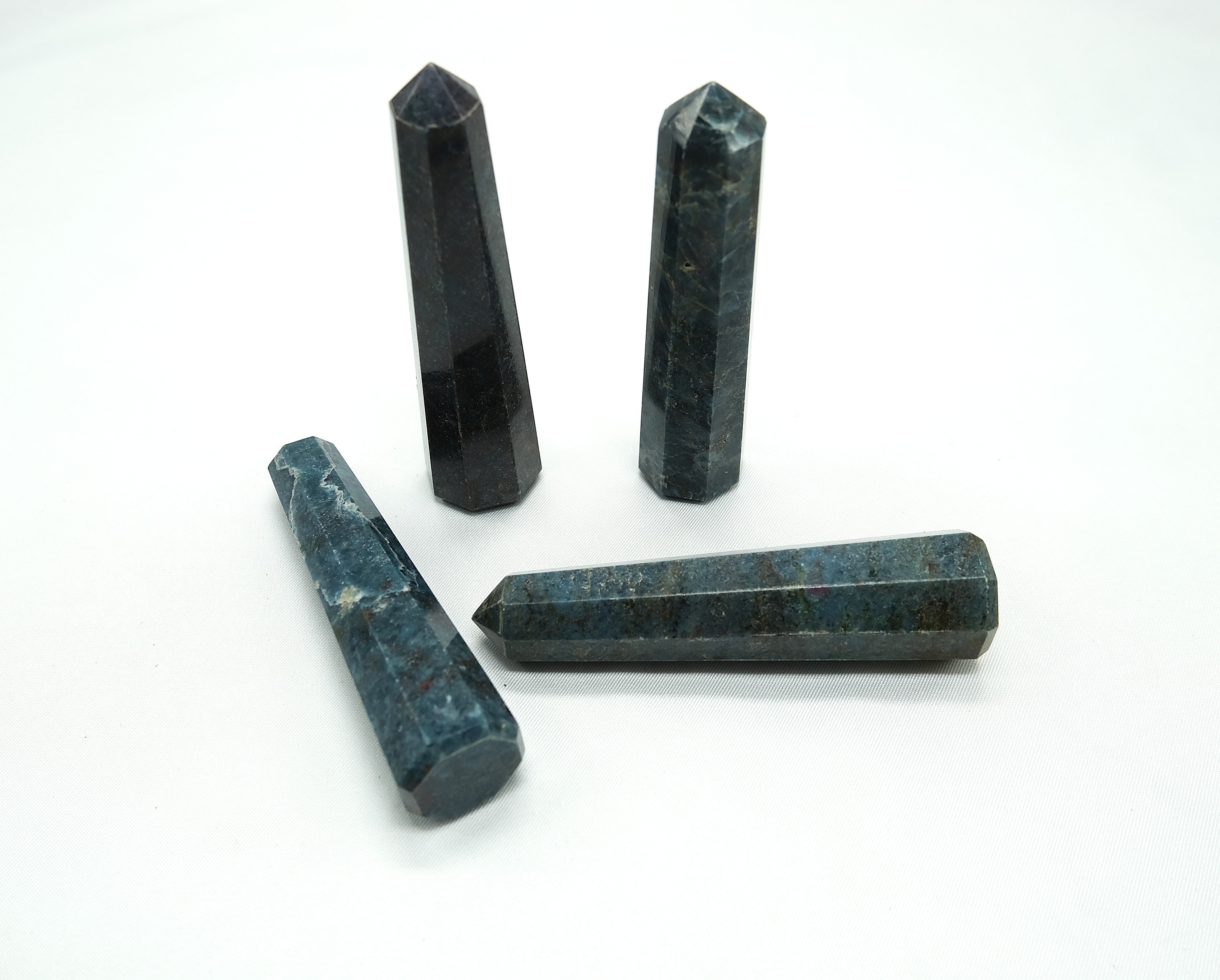 Blue‑Green Kyanite Obelisk Alignment • Tranquility • Heart–Throat Harmony • High‑Vibration Flow