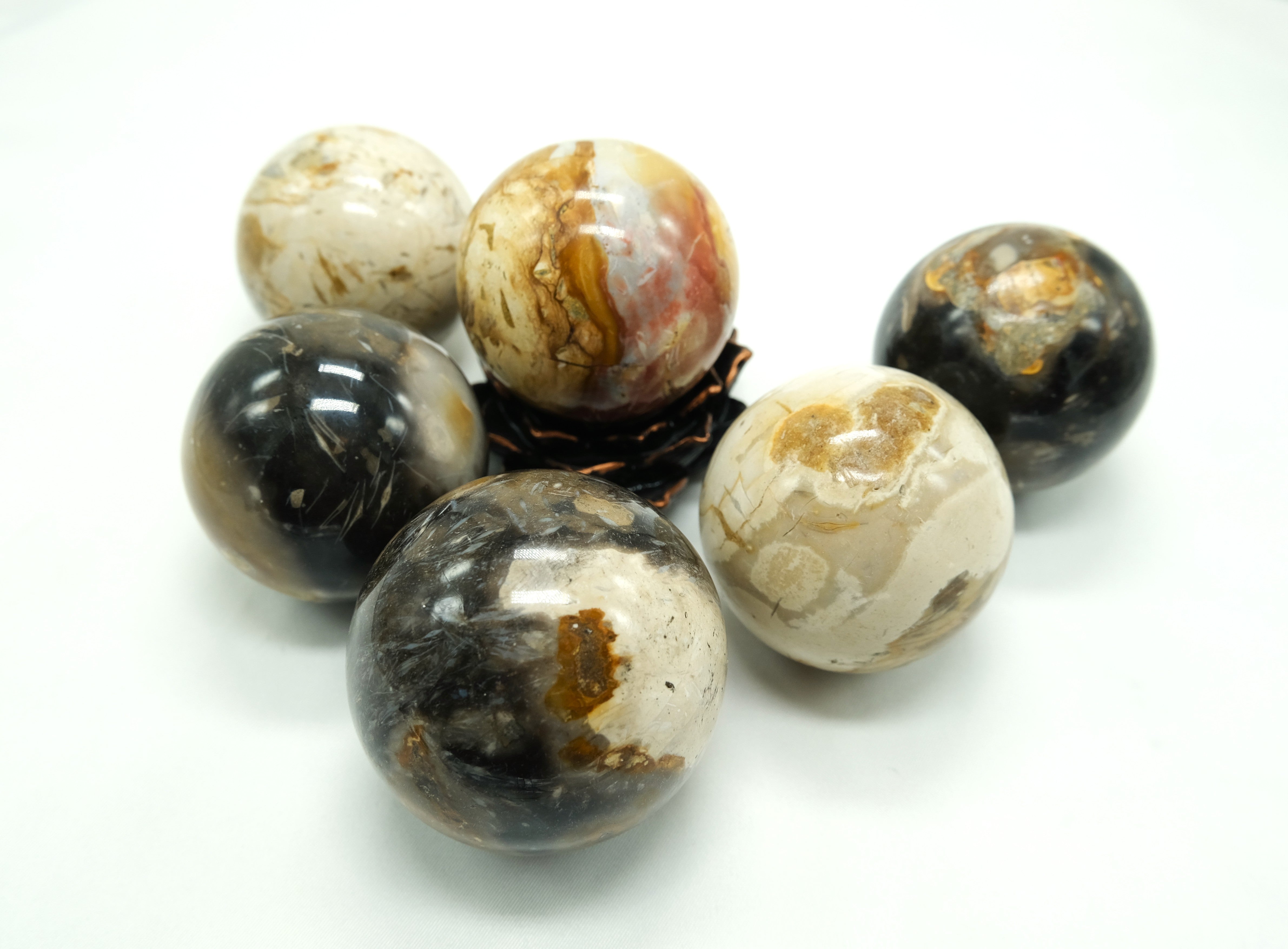 Feather Agate Sphere – 50 mm – Stone of Peace, Protection & Transformation