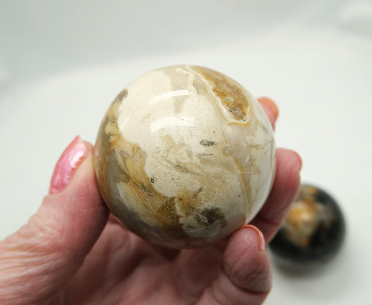 Feather Agate Sphere – 50 mm – Stone of Peace, Protection & Transformation