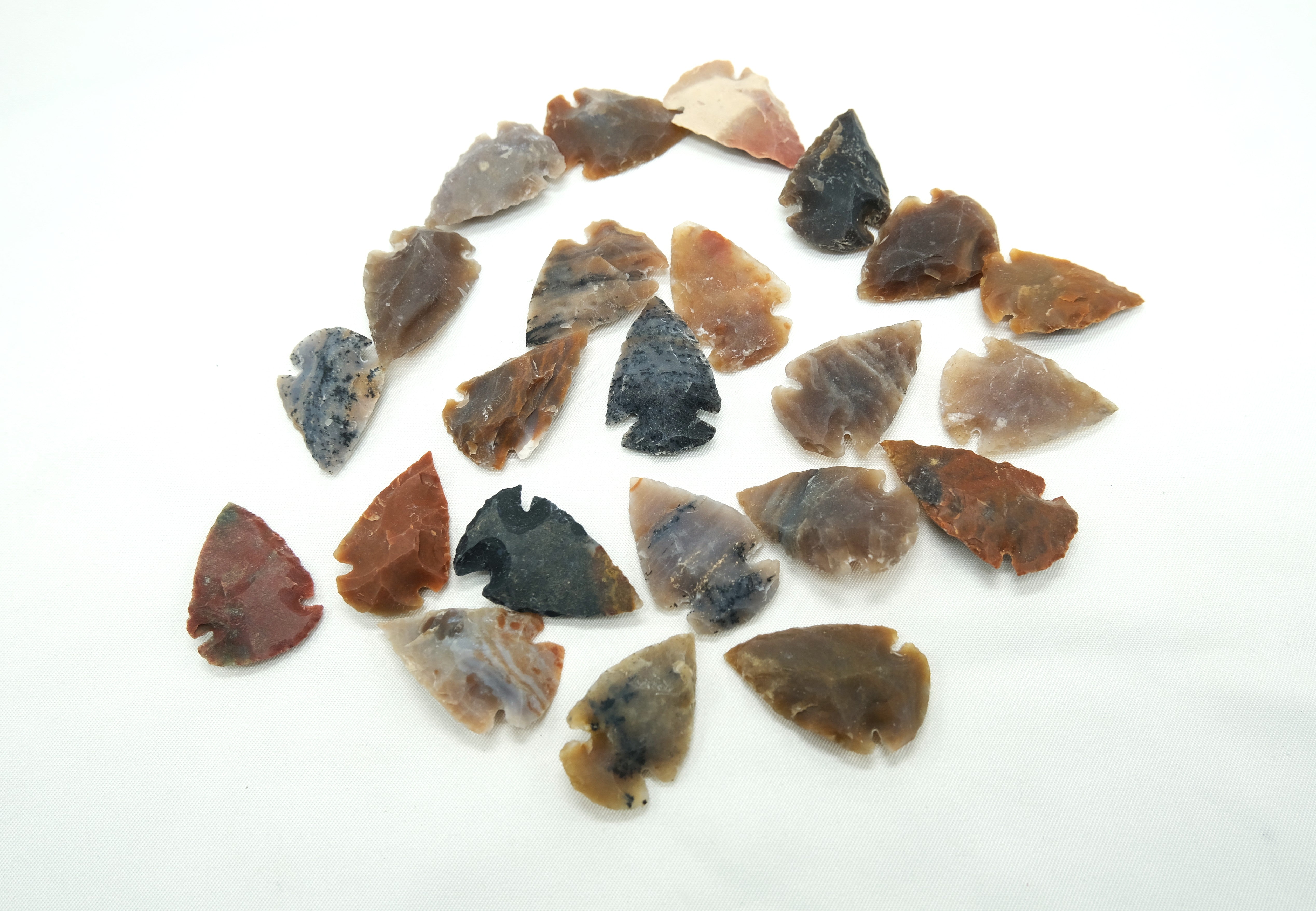 Natural Jasper Arrowhead – 1.25 to 1.75 Inch Carved Stone Arrowhead