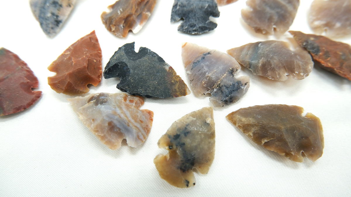 Natural Jasper Arrowhead – 1.25 to 1.75 Inch Carved Stone Arrowhead