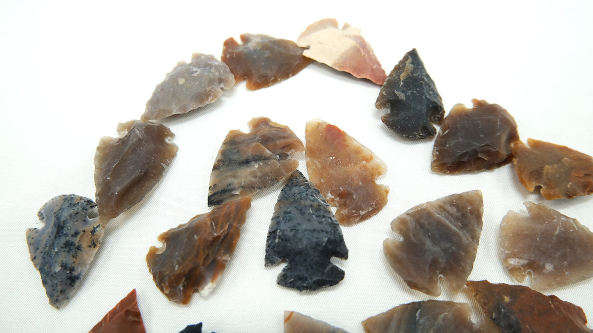 Natural Jasper Arrowhead – 1.25 to 1.75 Inch Carved Stone Arrowhead