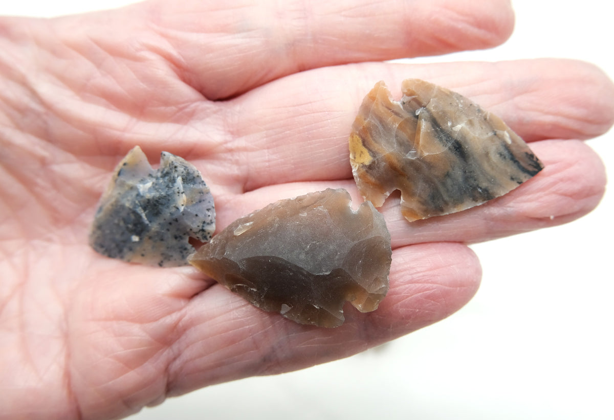 Natural Jasper Arrowhead – 1.25 to 1.75 Inch Carved Stone Arrowhead