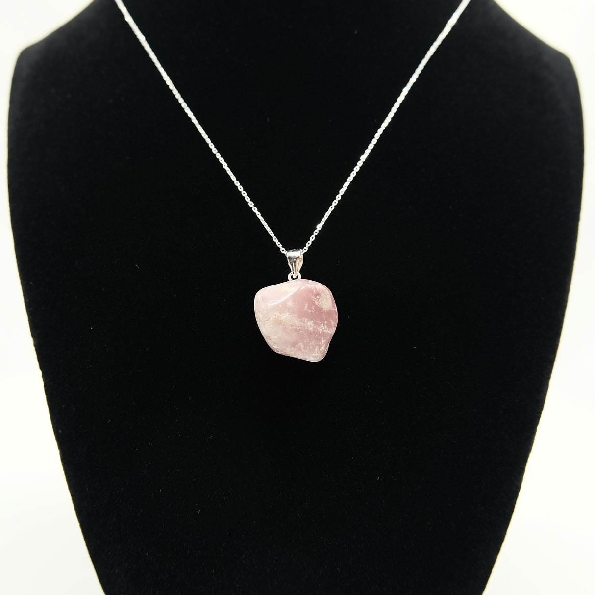 Lithium Quartz Tumbled Pendant Necklace on 18' Italian Sterling Silver Chain