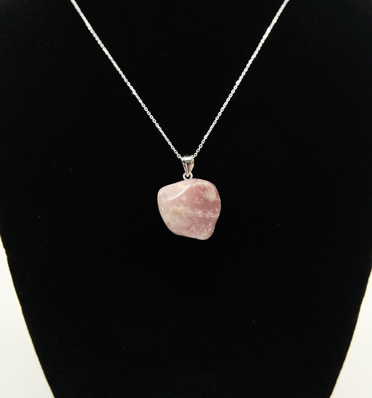 Lithium Quartz Tumbled Pendant Necklace on 18' Italian Sterling Silver Chain