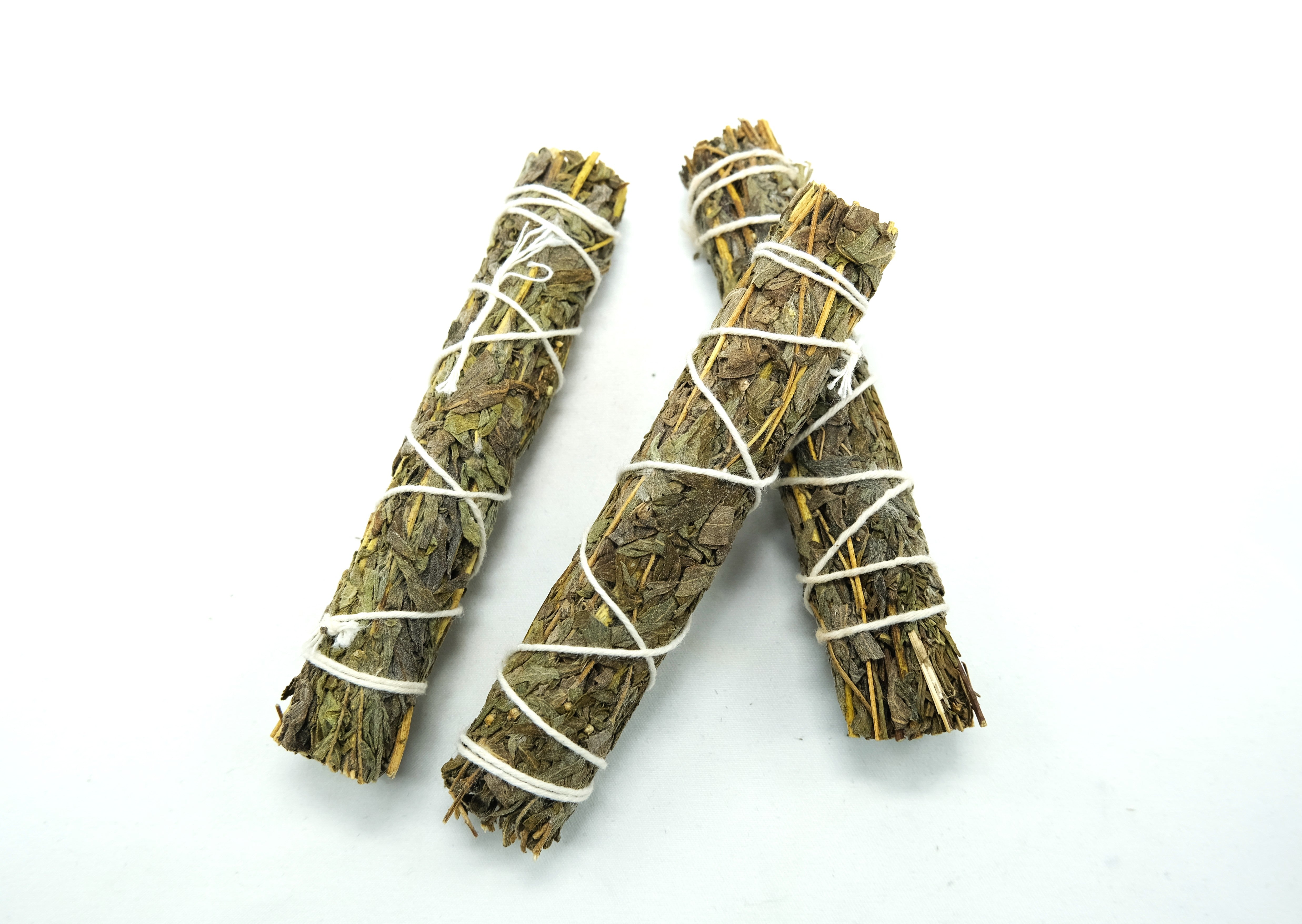 Black Sage - Mugwort – 4 Inch Slim Smudge Stick for Deep Cleansing
