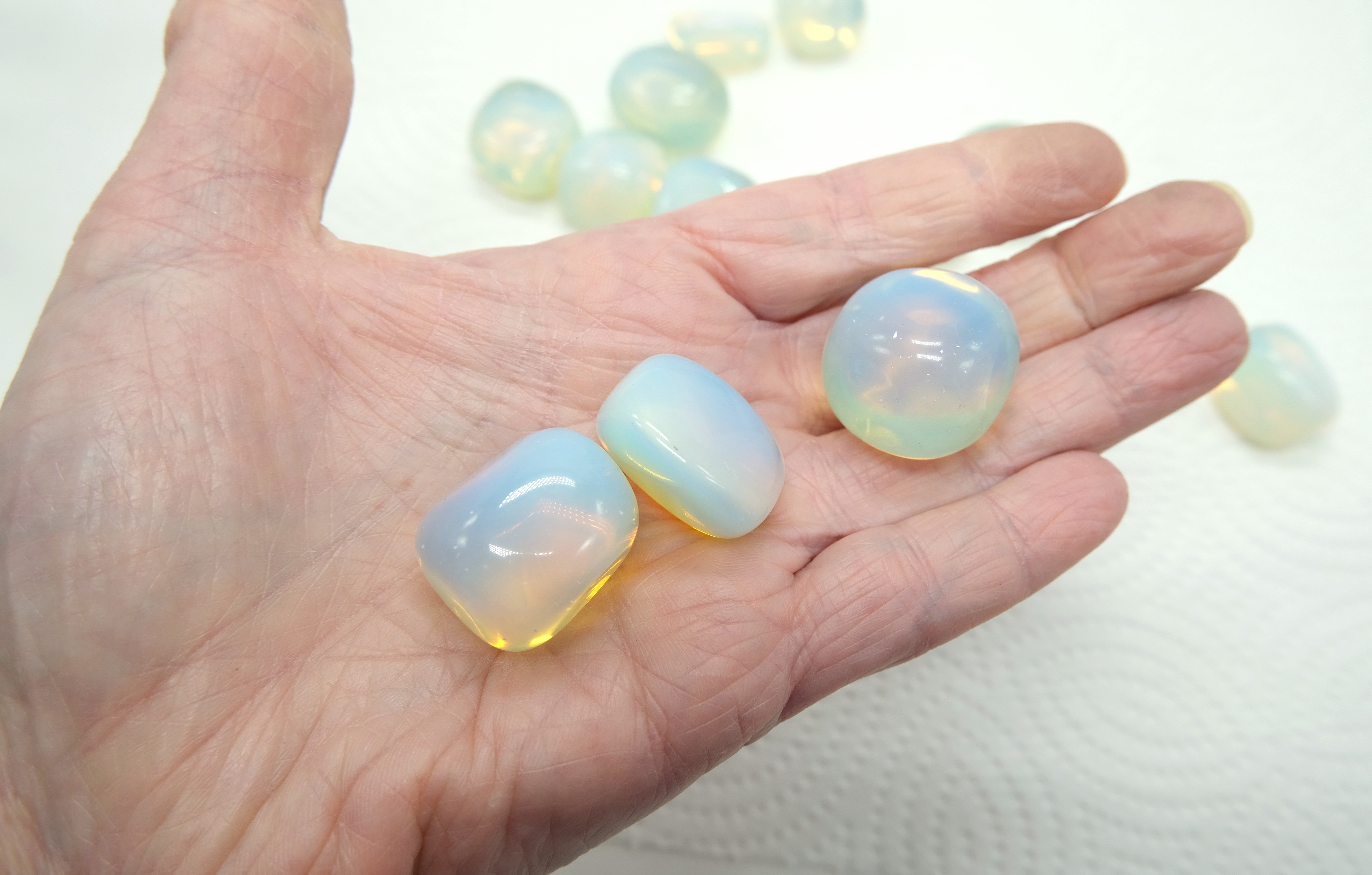 Opalite Tumbled Stones – 20–35 mm